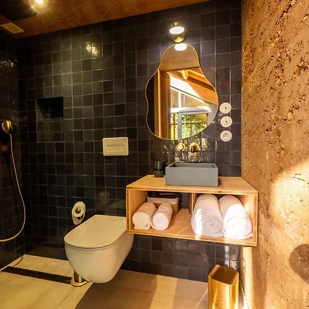 Gerendaház Les Safranieres Eco-lodge D'exception Eau