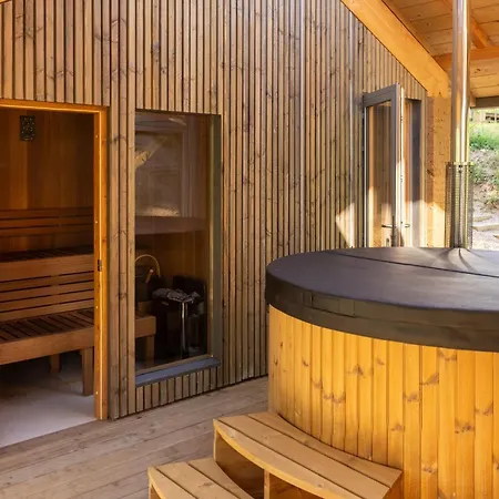 Les Safranieres Eco-lodge D'exception Eau * Sauveterre-de-Rouergue